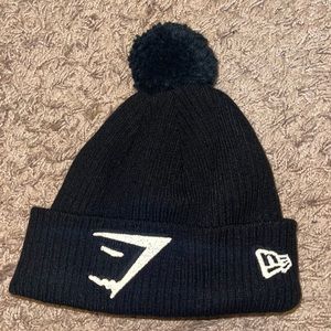 Gymshark New Era GS Mini Pom Beanie